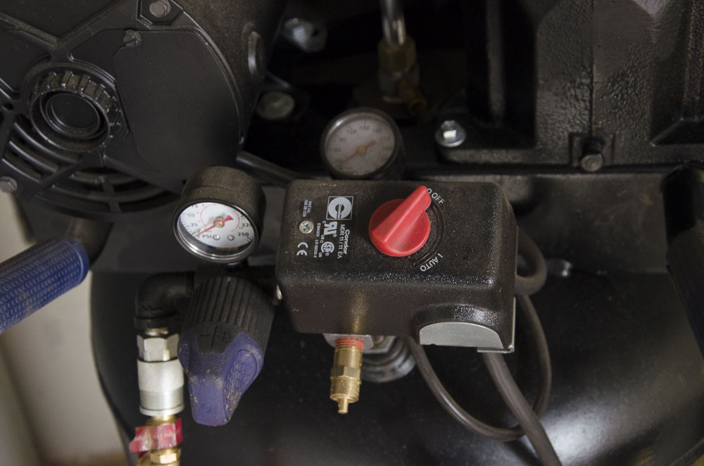 Kobalt 30 Gallon Cast Iron Air Compressor