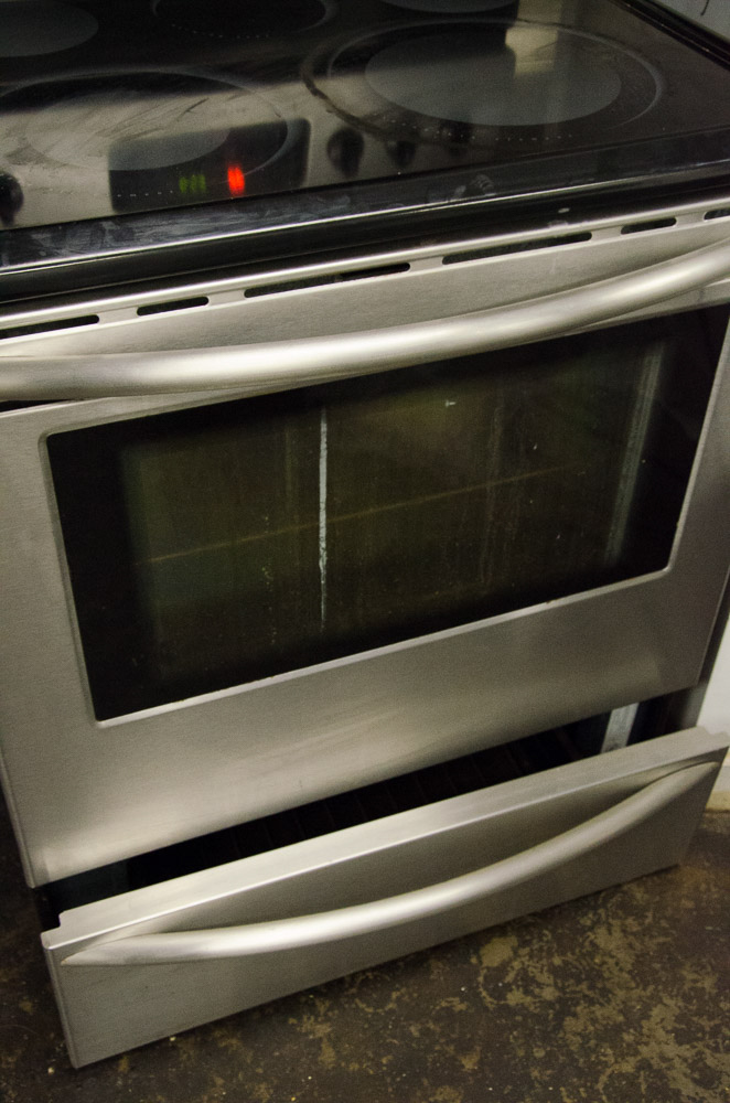 Frigidaire Speed Bake Convection Oven