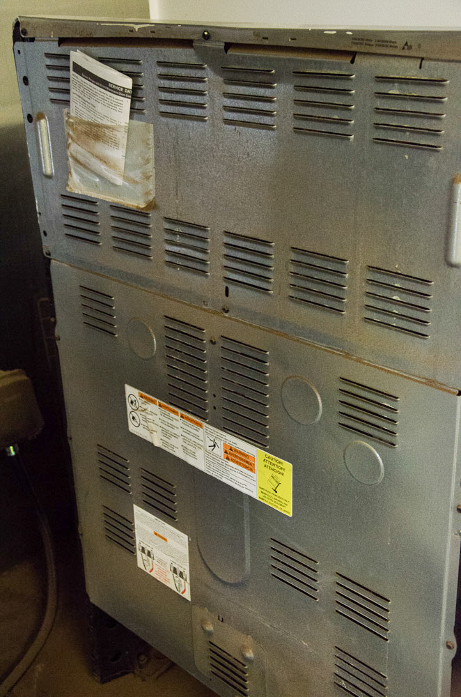 Frigidaire Speed Bake Convection Oven