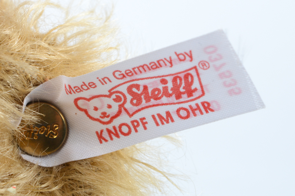 Steiff Limited Edition "Romance" Teddy Bear and Bird