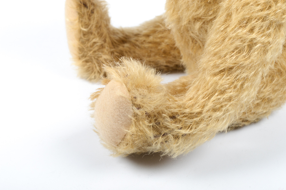 Steiff Limited Edition "Romance" Teddy Bear and Bird