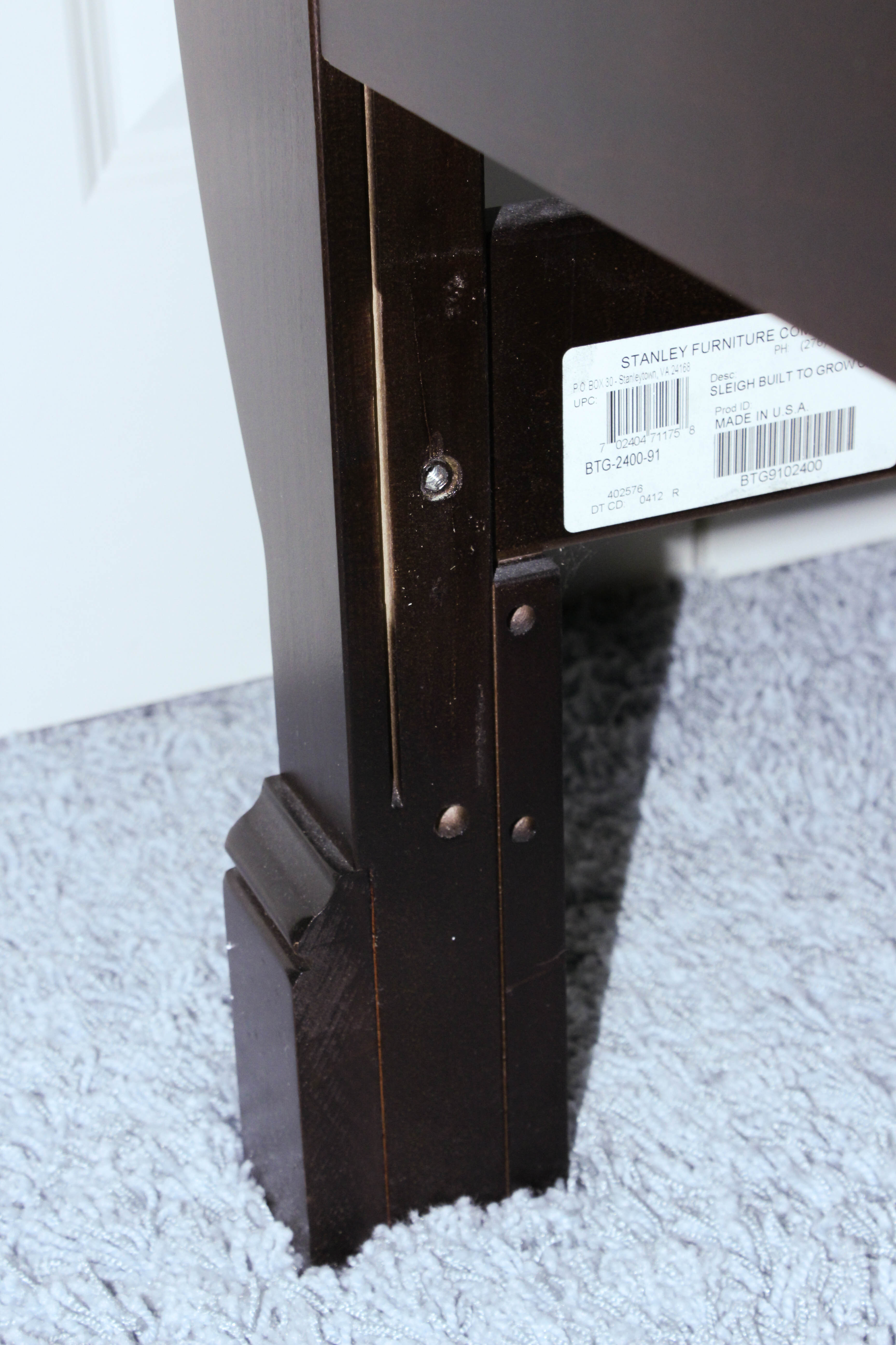 Stanley Furniture "Young America" Full Size Sleigh Bed Frame