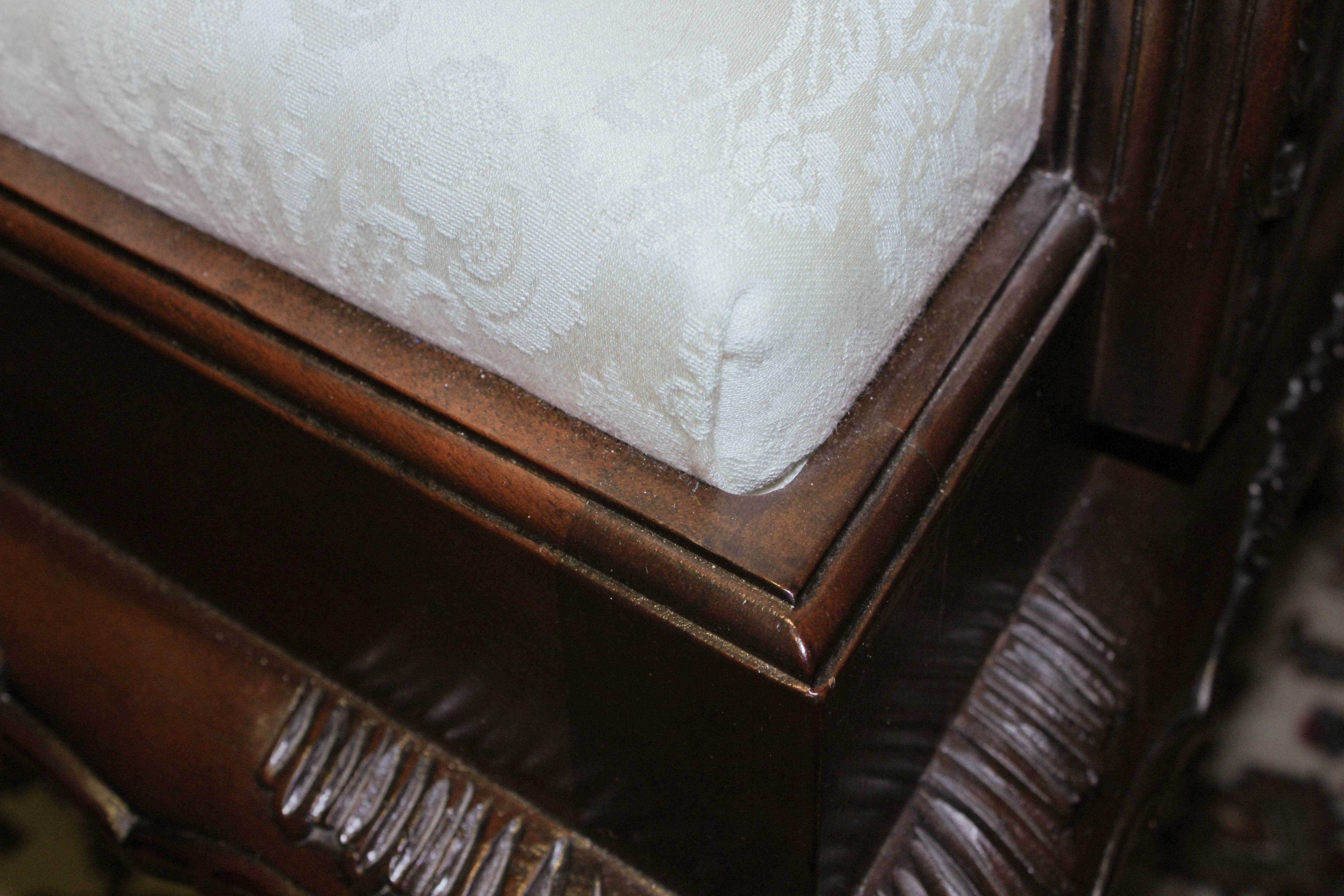 Hickory White Hepplewhite Style Dining Table and Chairs