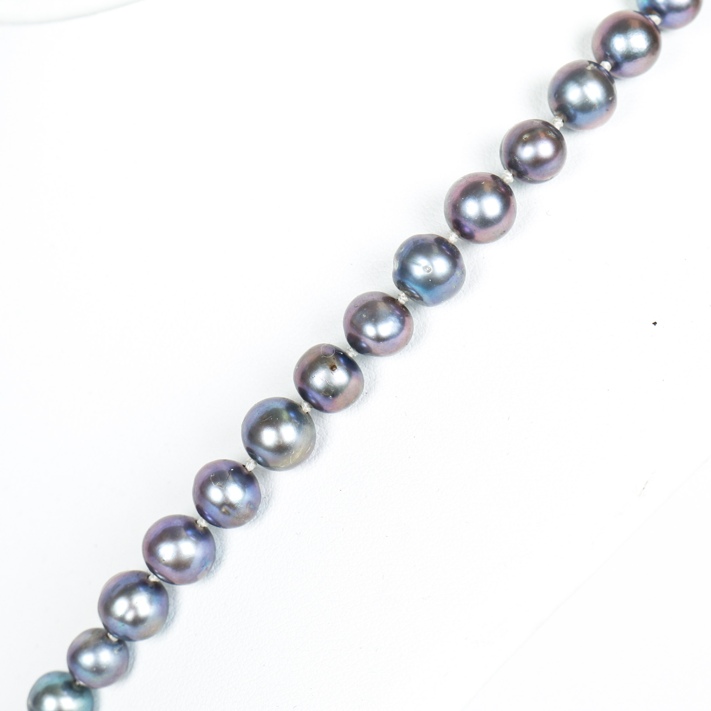 Dyed Freshwater Cultured Pearl Necklace