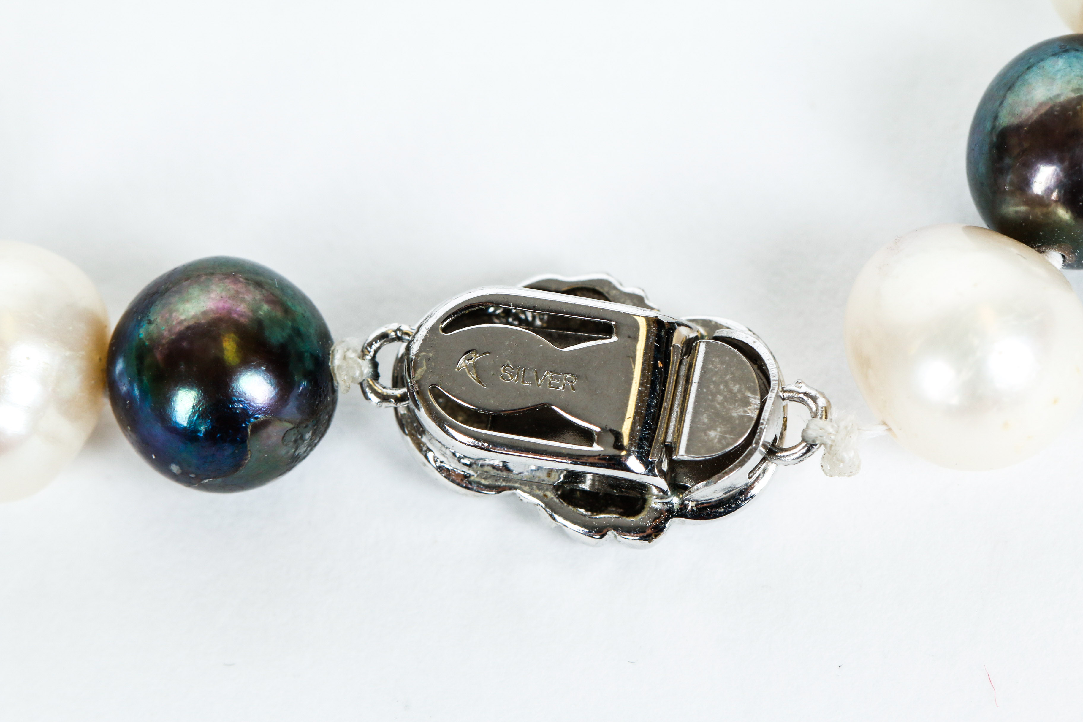 Vintage Cultured Pearl Necklace