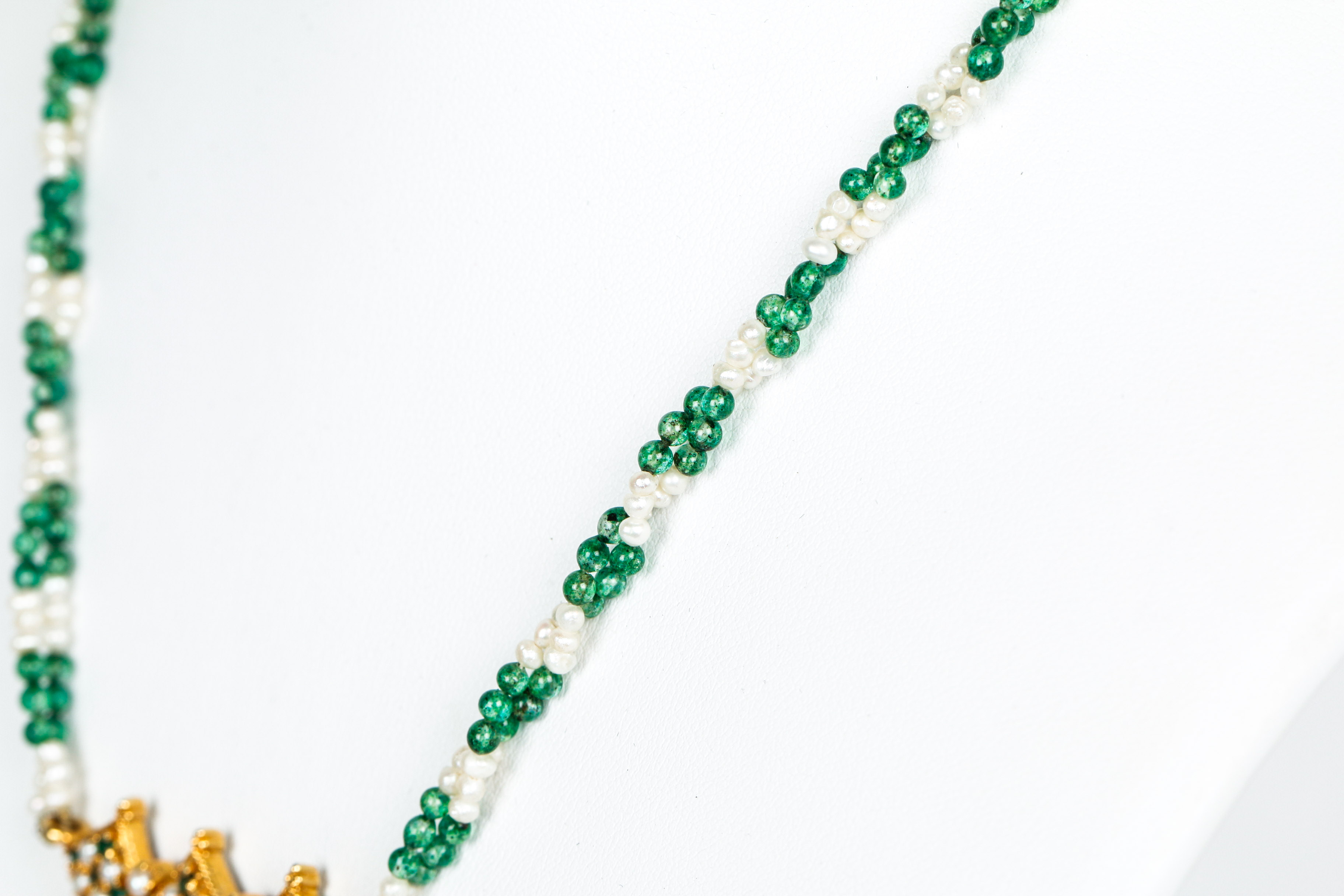 Indian Style Emerald, Seed Pearl and Glass Bead Necklace