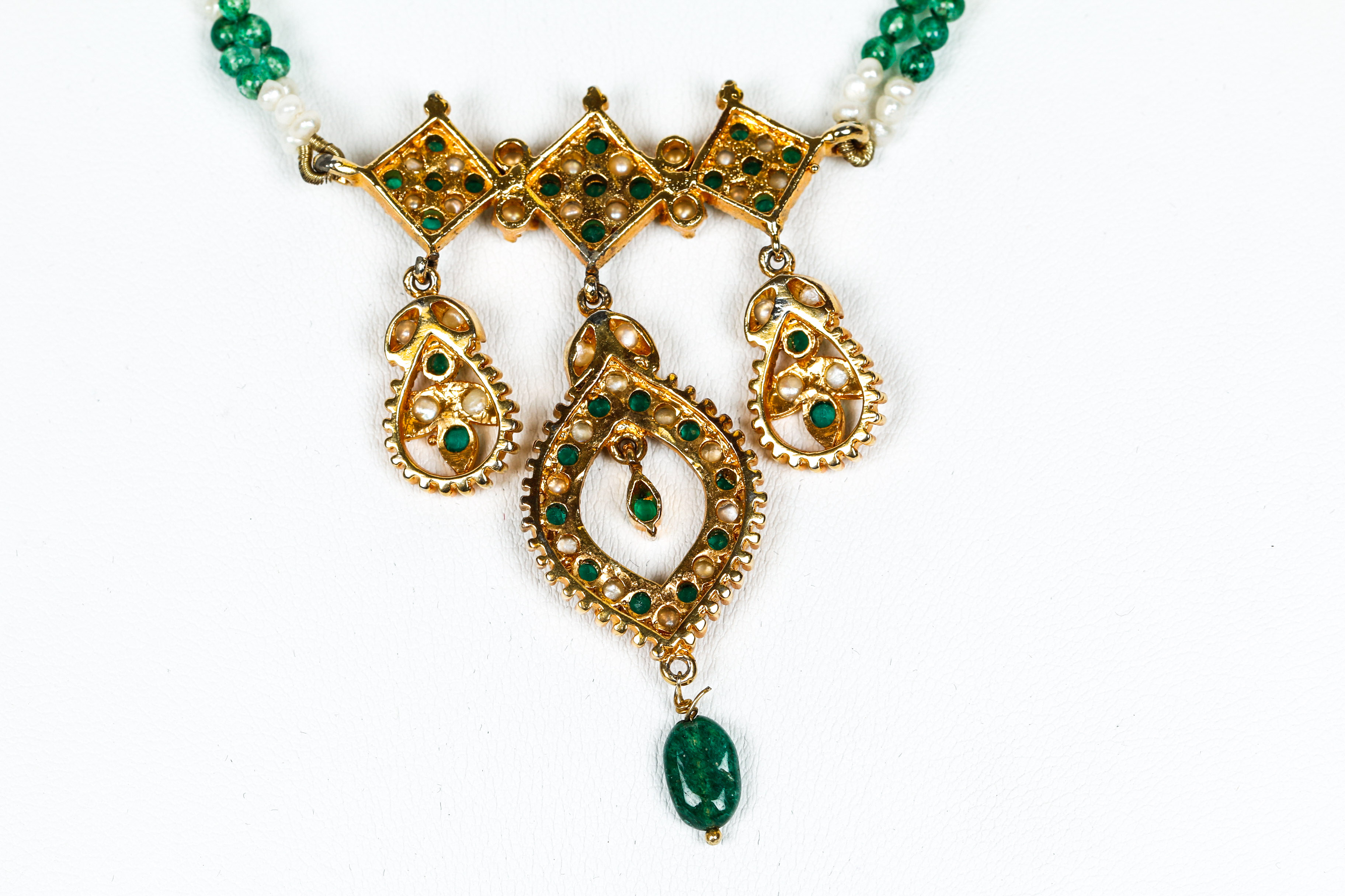 Indian Style Emerald, Seed Pearl and Glass Bead Necklace