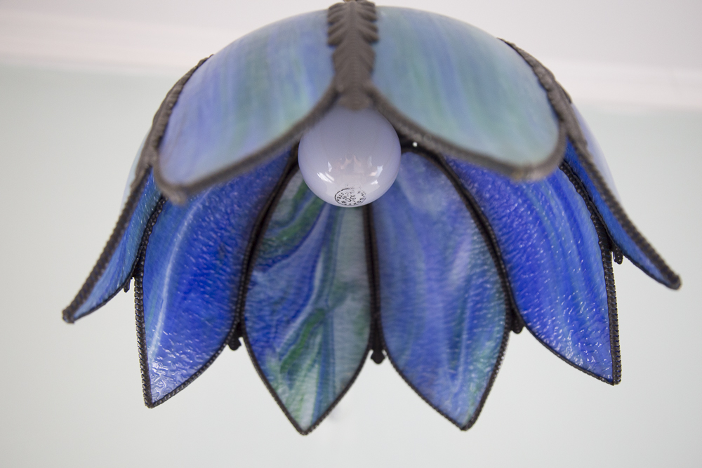 Vintage Tiffany Style Tulip Hanging Light