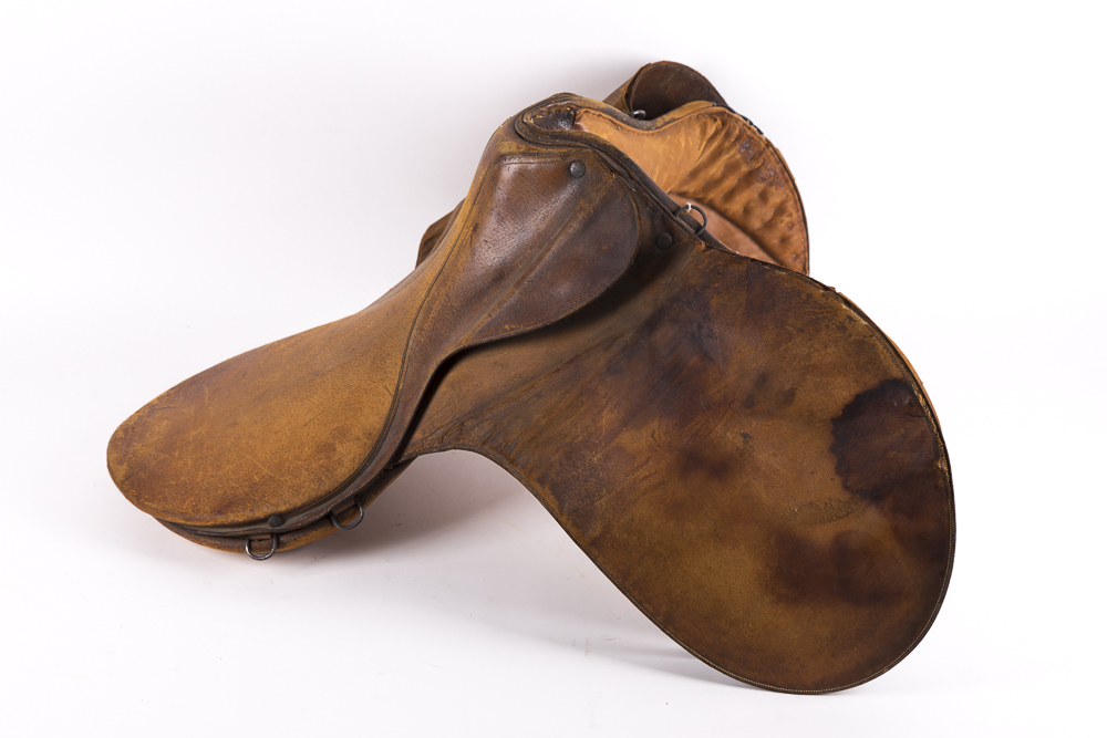 Vintage Cross English Riding Saddle
