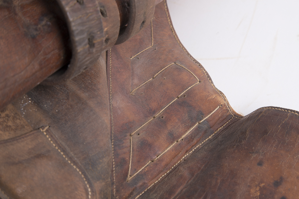 Vintage Cross English Riding Saddle