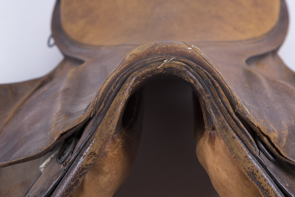 Vintage Cross English Riding Saddle