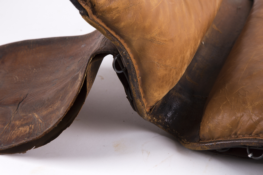 Vintage Cross English Riding Saddle