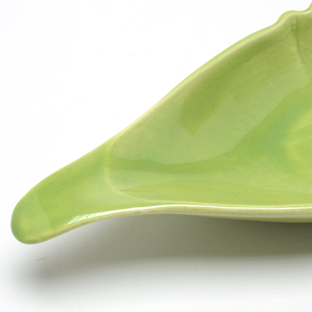 Pairing of Vintage Red Wing Art Pottery Dishes