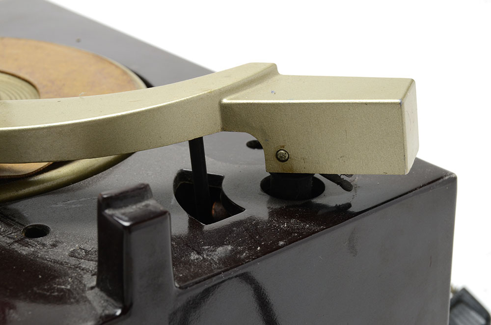 Vintage RCA Victor Tube Radio and 45 RPM Record Player