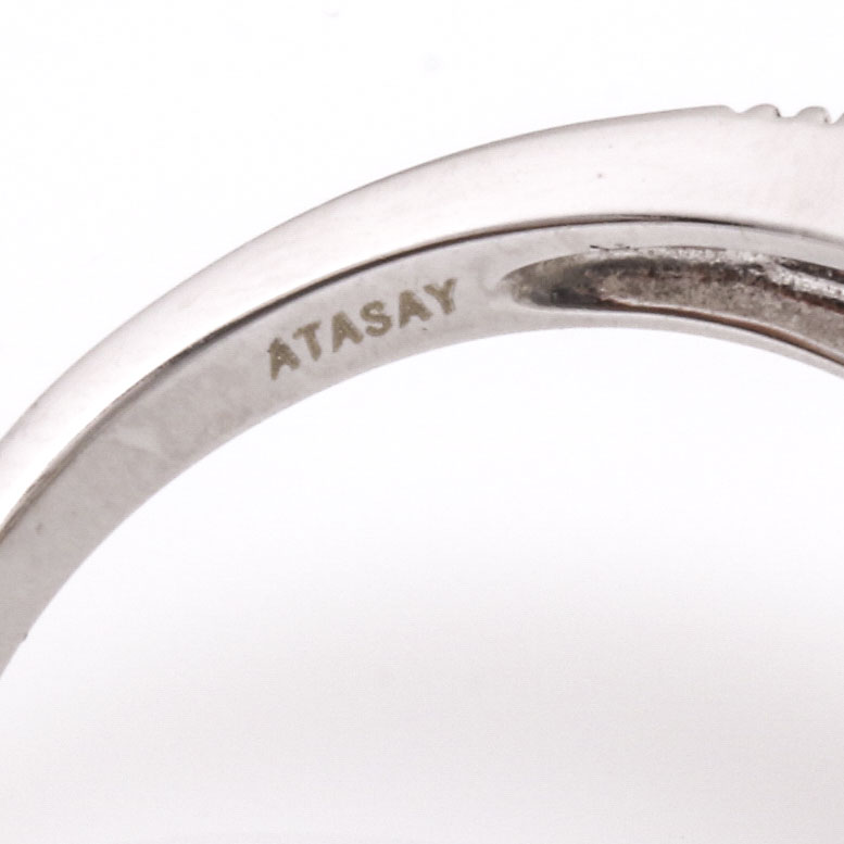 18K White Gold Floral Gemstone Ring