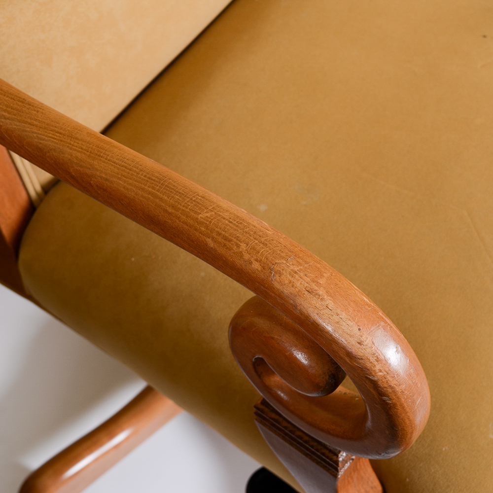 Maple Colored Desk Chair