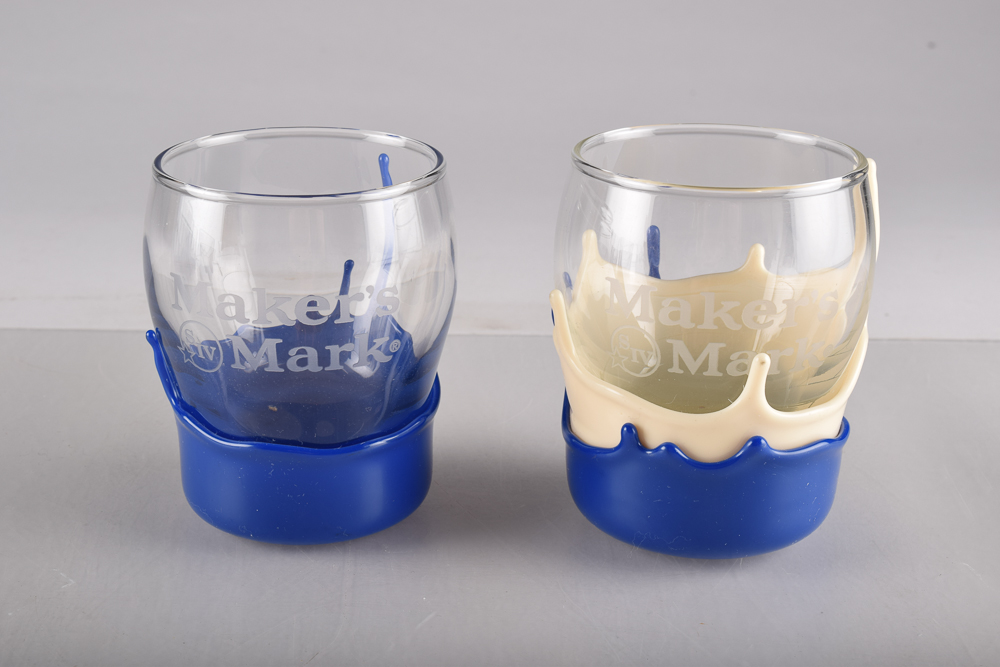 U.K. Blue Makers Mark Rocks Glasses