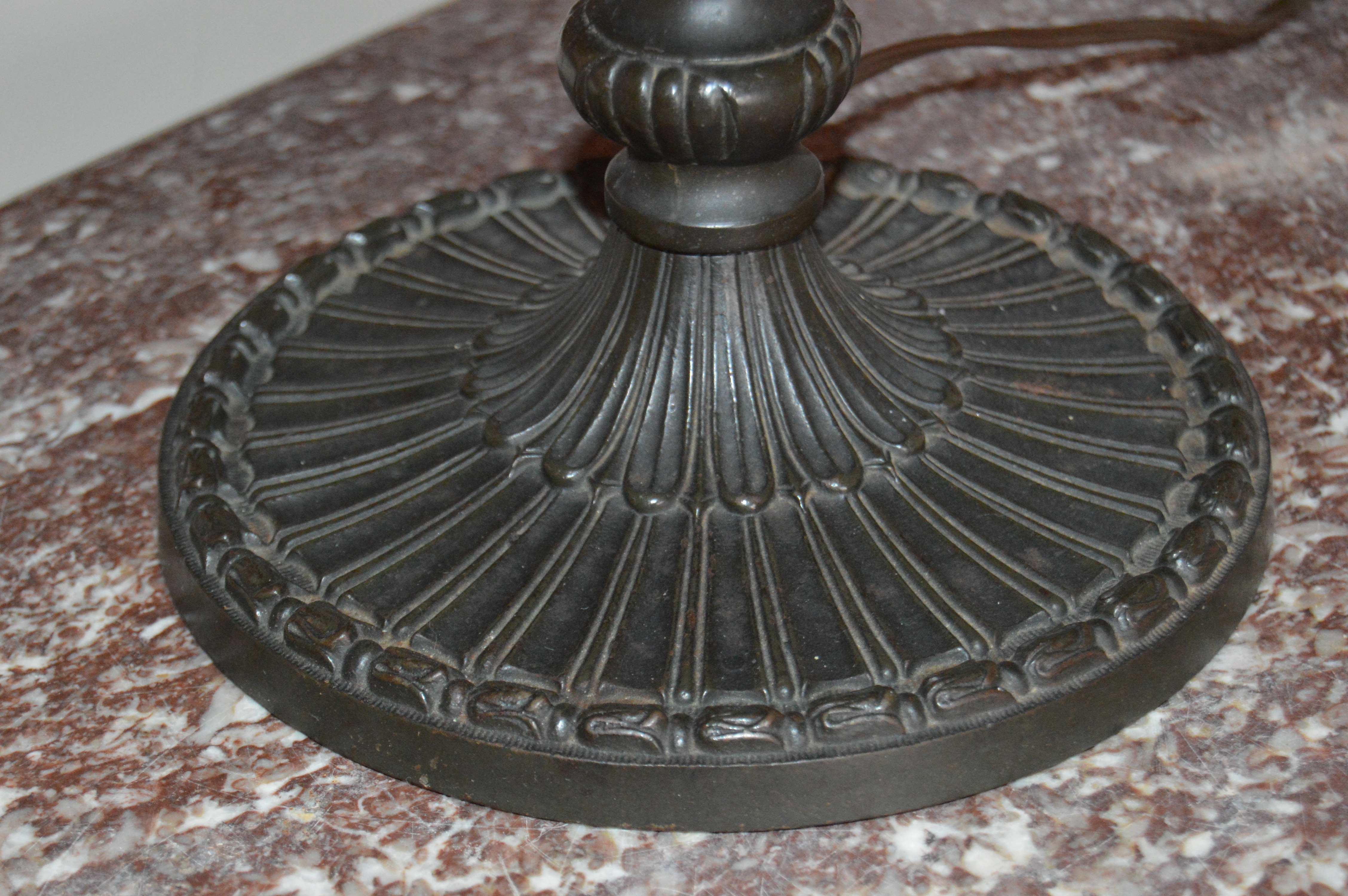 Vintage Bradley & Hubbard Slag Glass Table Lamp