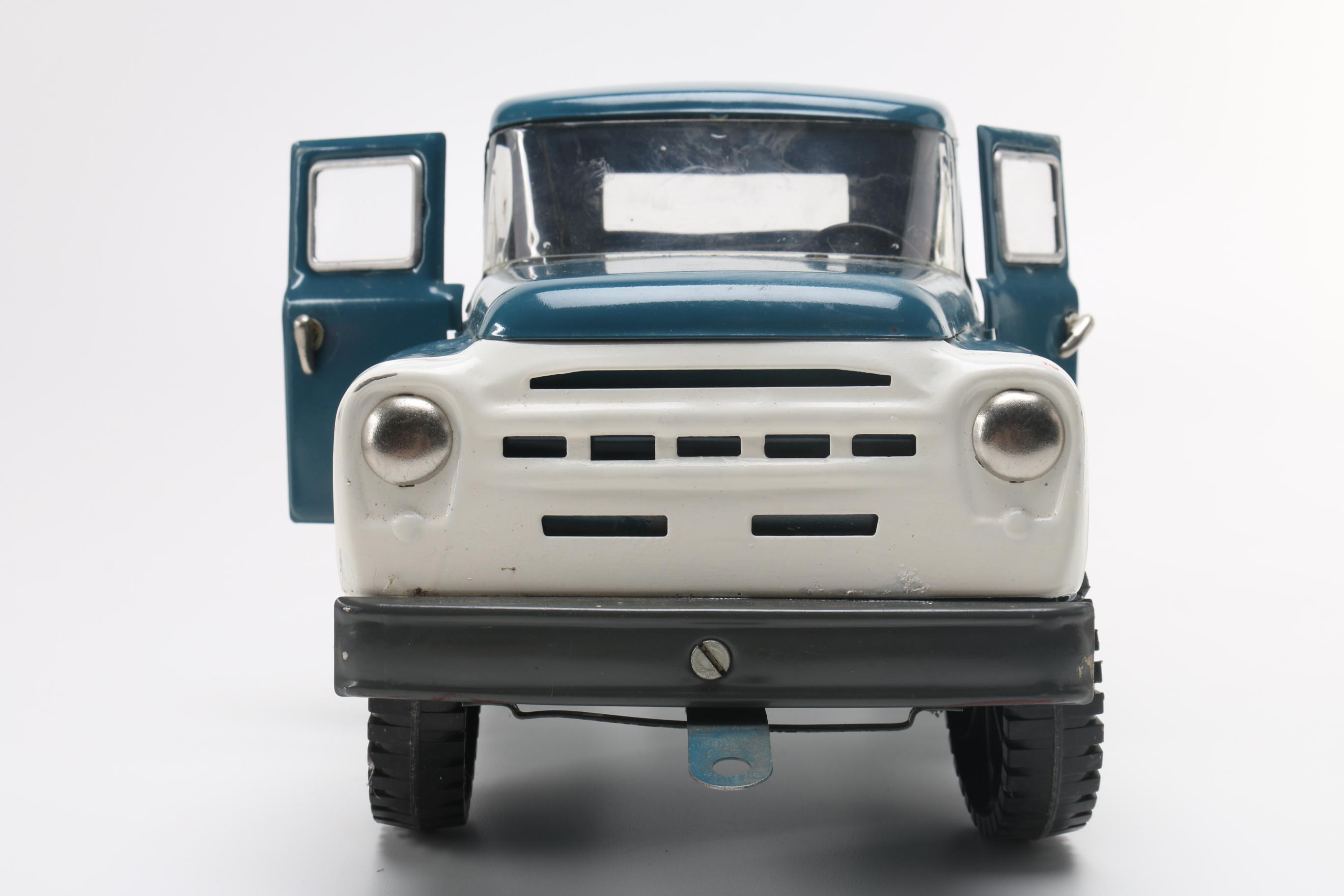 Russian Made ZiL 130 Truck by Camocean