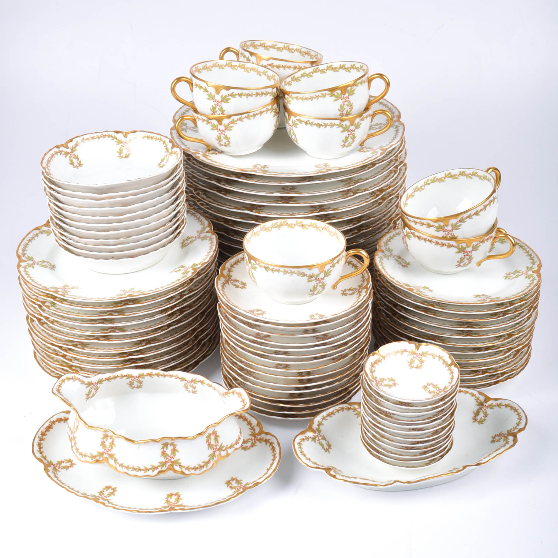 Generous Set of Pre-1930s Haviland Limoges China
