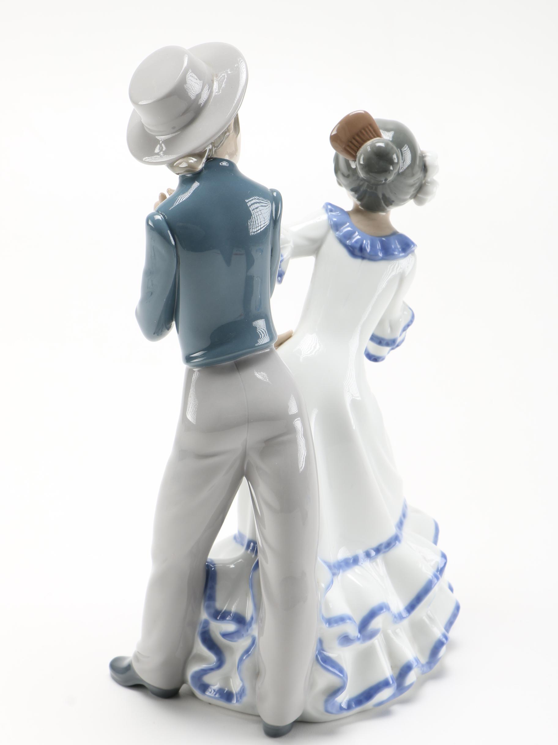 Nao by Lladró Dancing Couple Porcelain Figurine