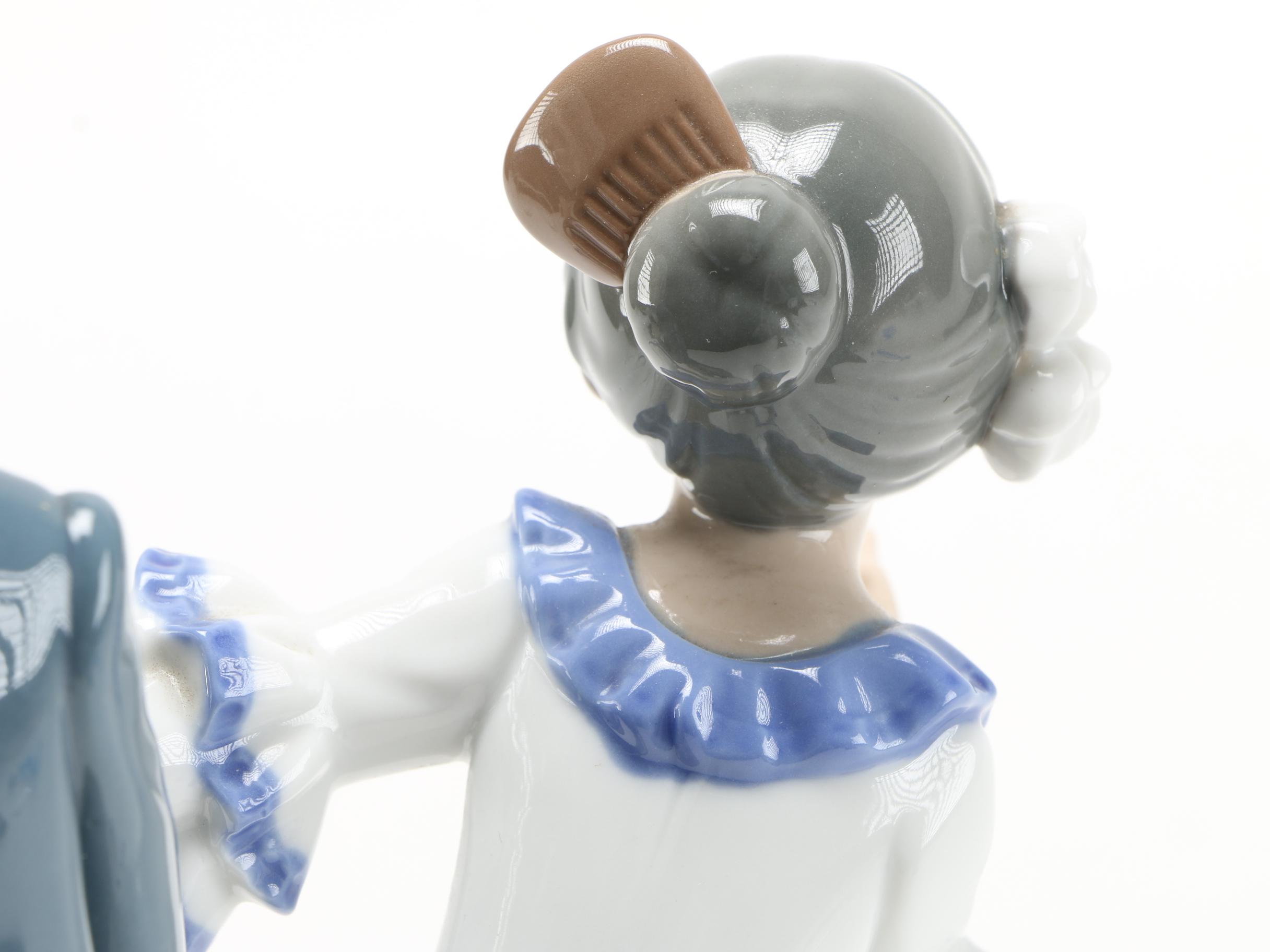 Nao by Lladró Dancing Couple Porcelain Figurine