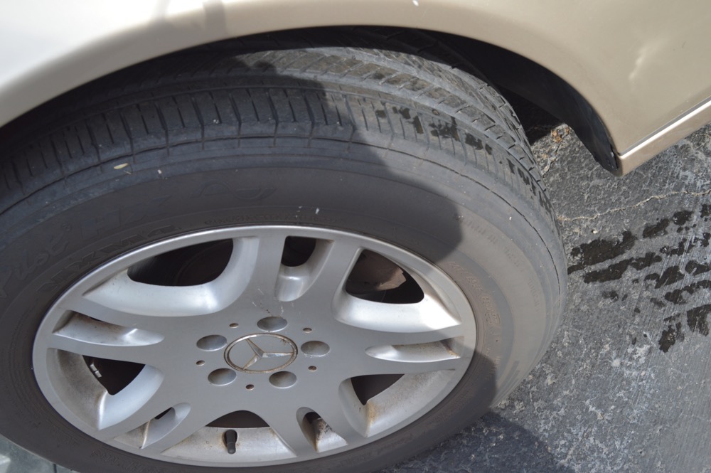 2003 Mercedes-Benz E320 4-Door Sedan