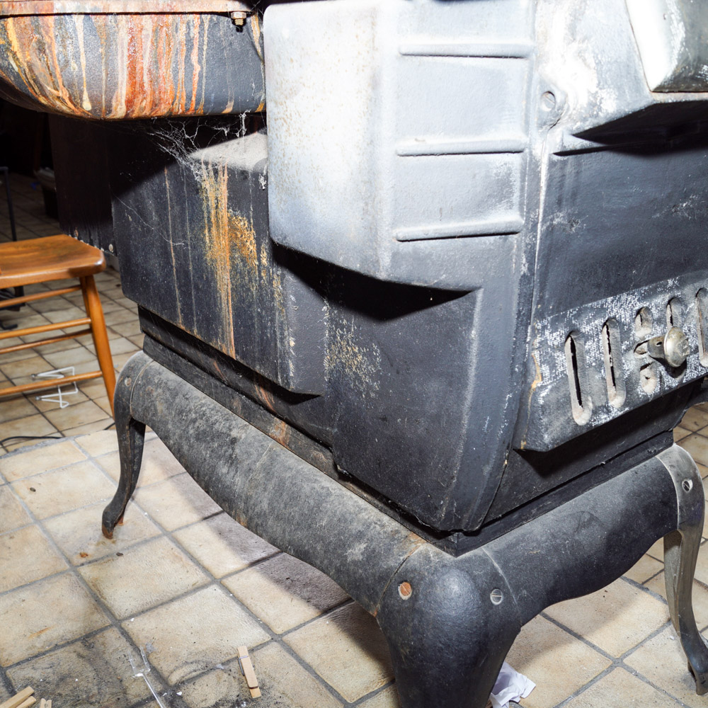 Vintage Pacific Princess Wood Burning Cook Stove