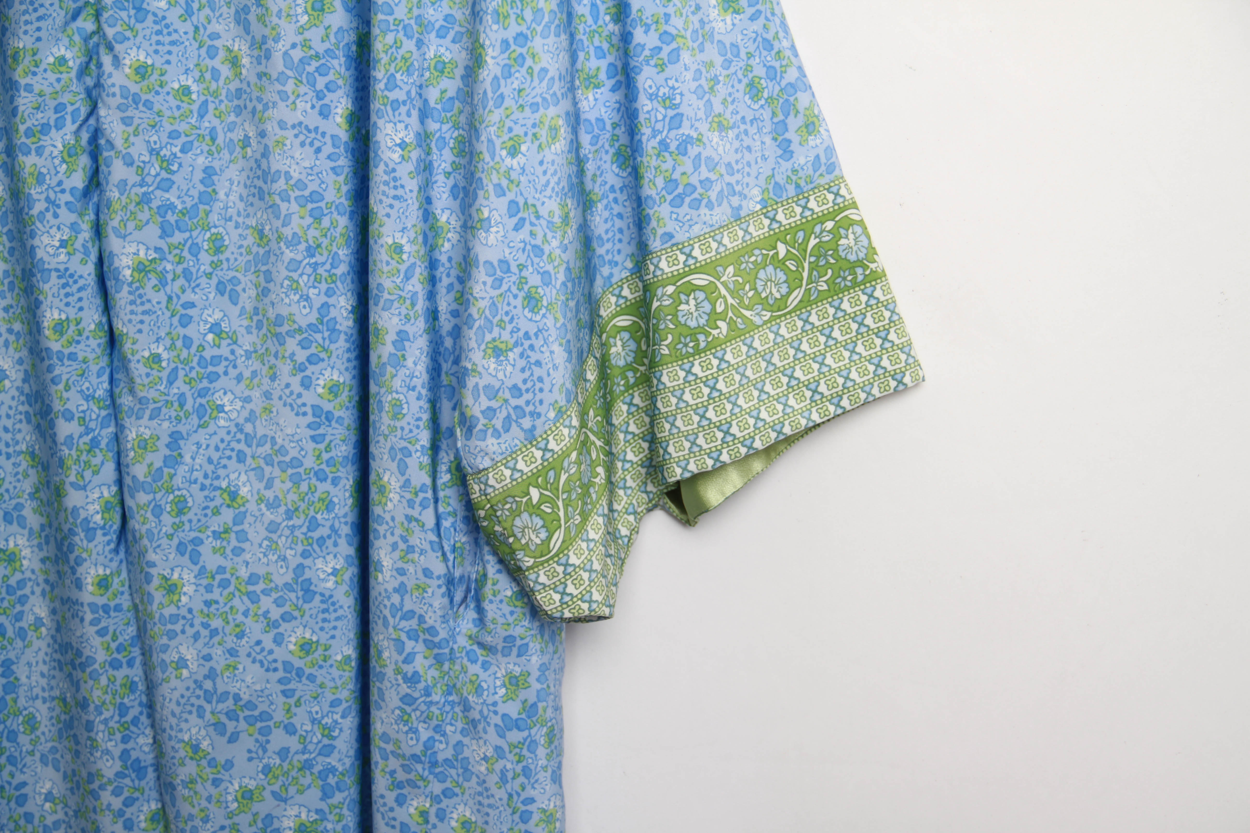 Women's Oscar de la Renta Dressing Gowns