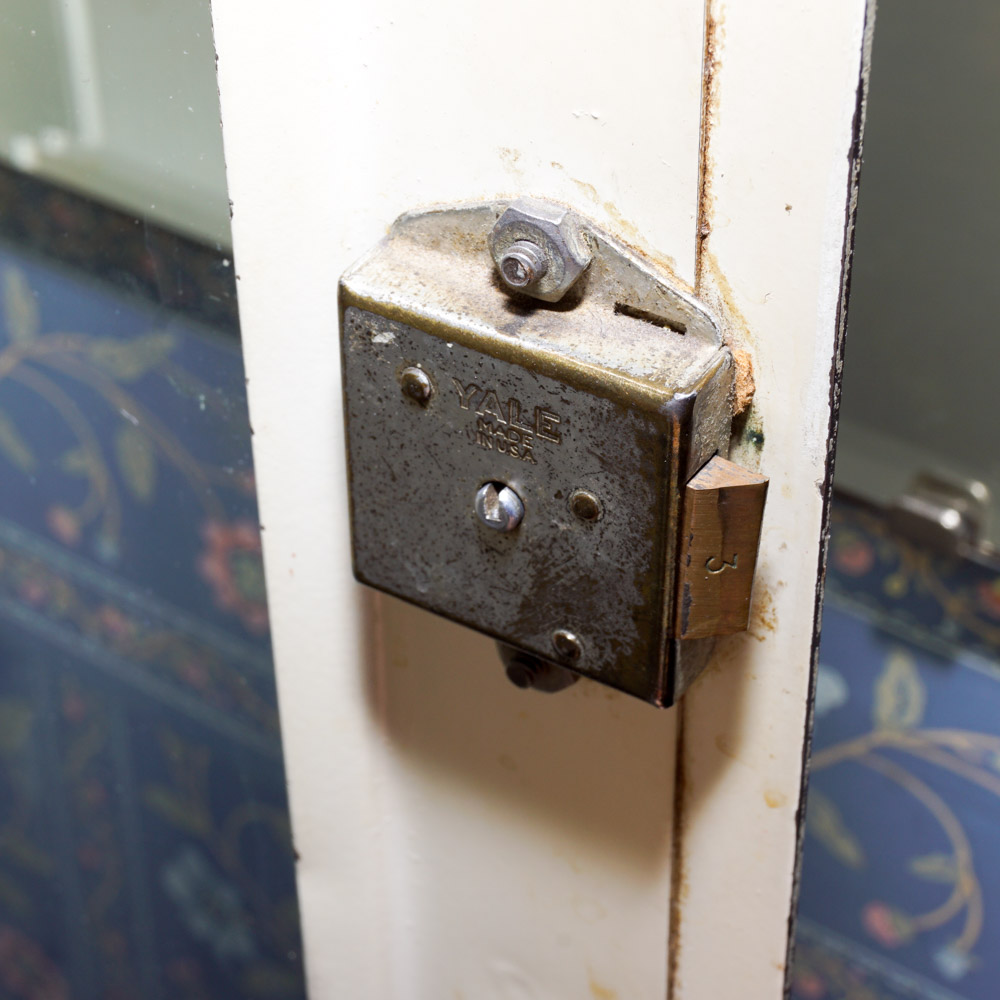 Vintage White Metal Medicine Cabinet