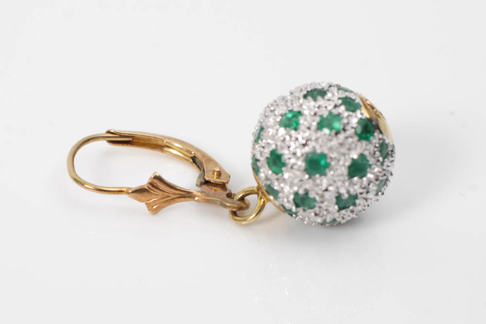 Gold and Emerald Neckace Pendant and Earring Set