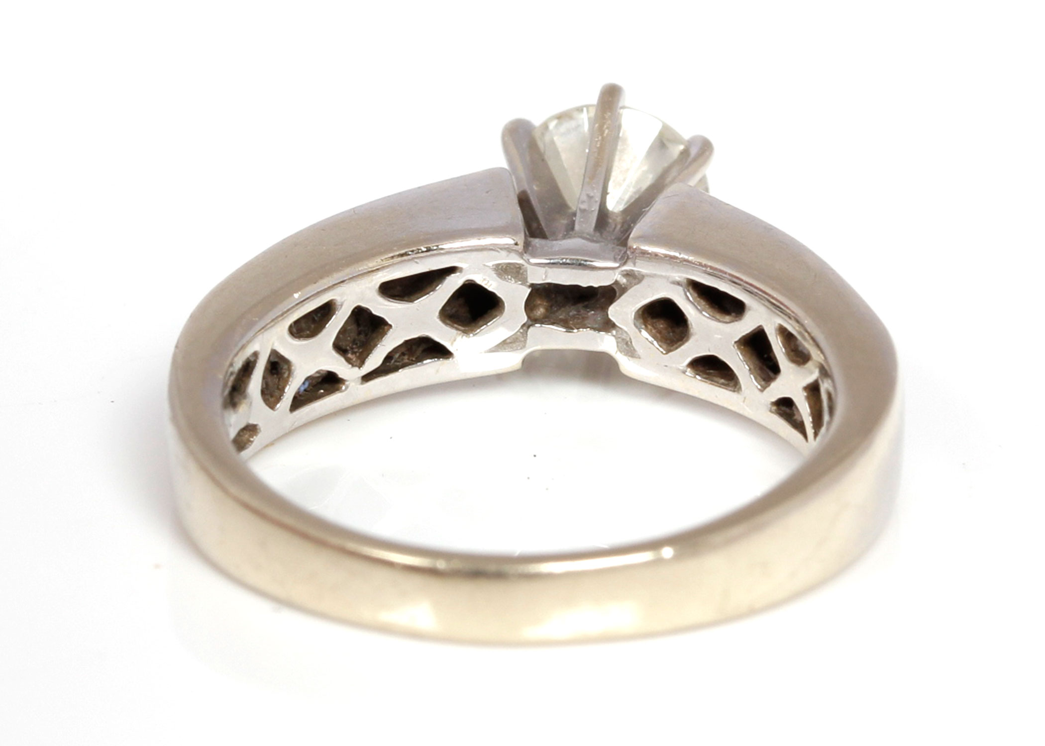 18K White Gold and Diamond Engagement Ring