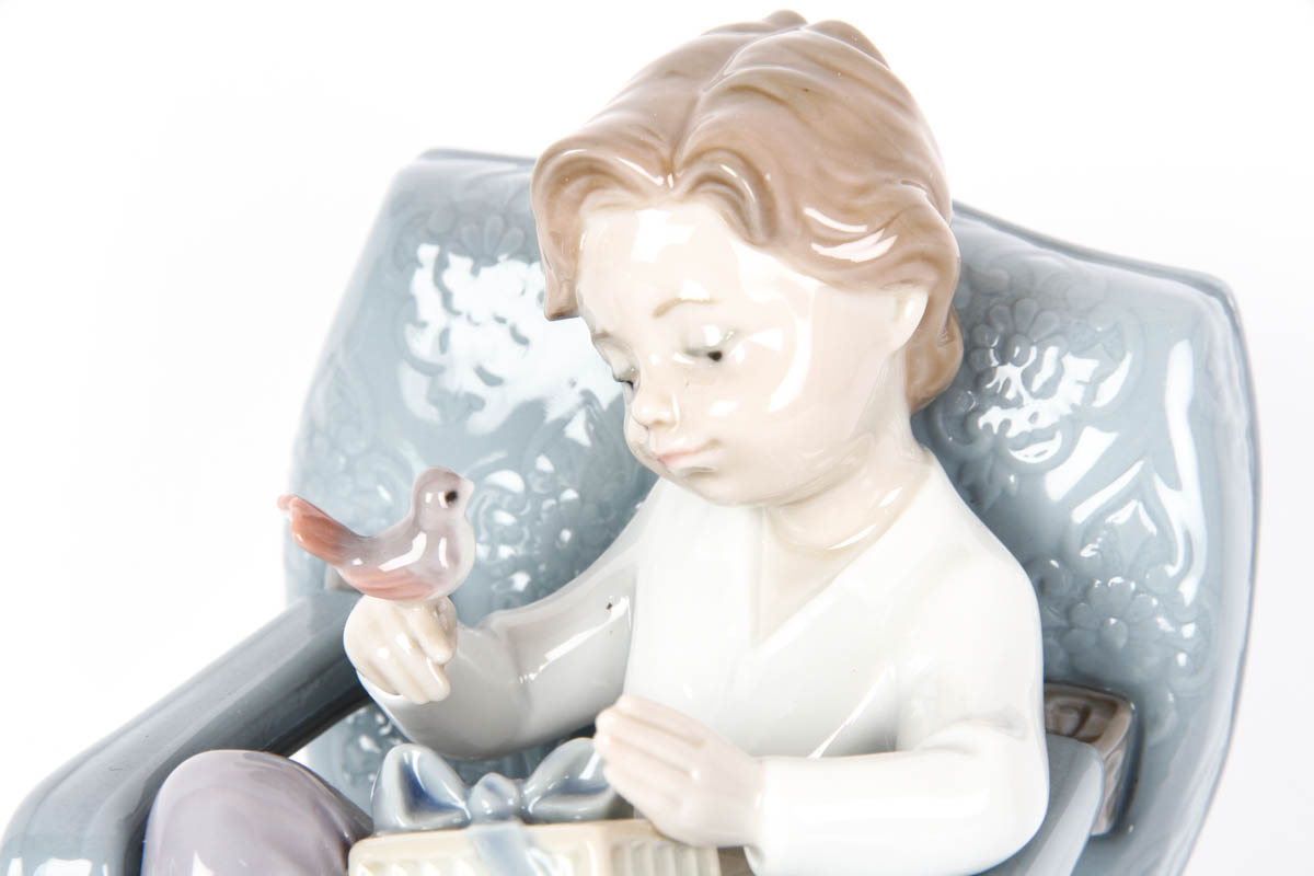 Lladró "An Unexpected Gift" Porcelain Figurine
