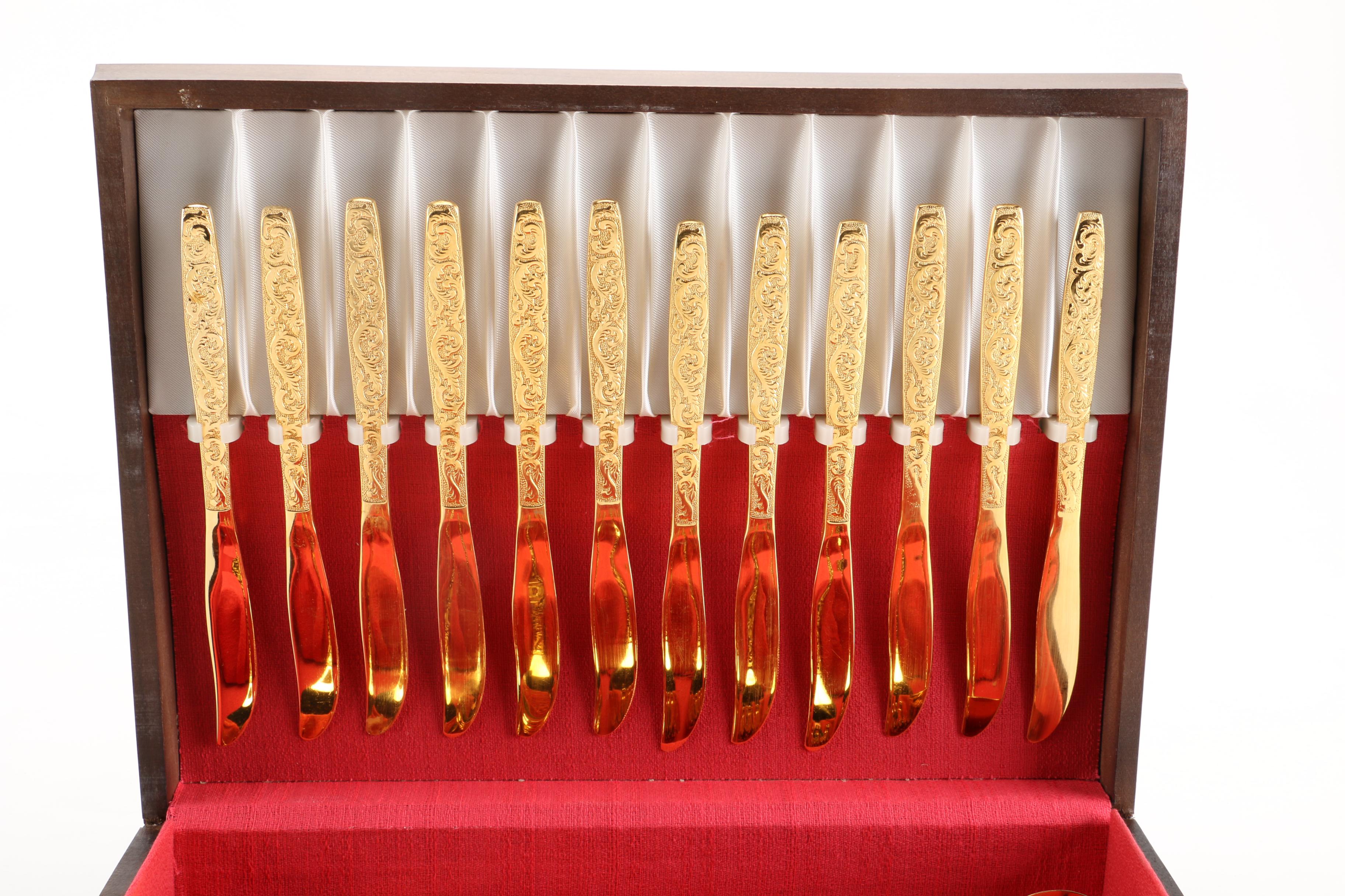 Set of "Americana Golden Heritage" Flatware