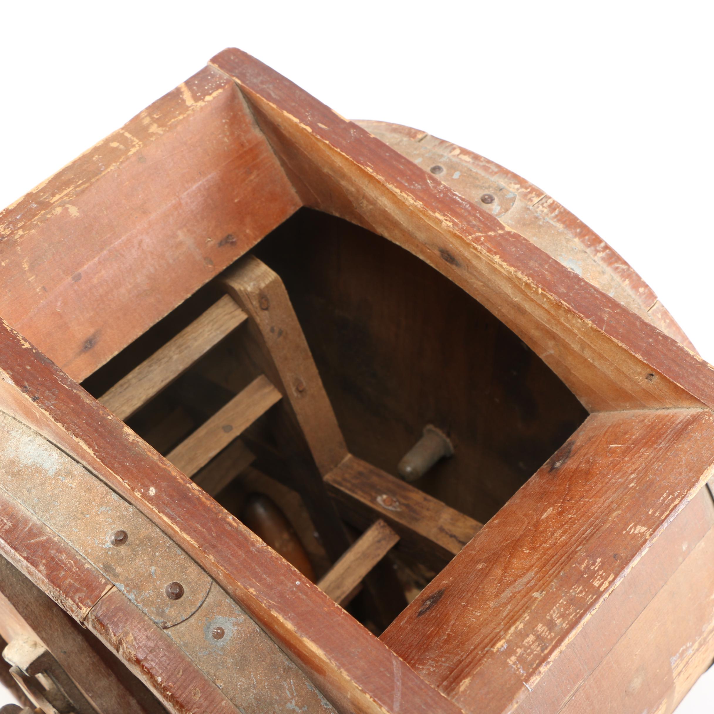 White Cedar Cylinder Churn