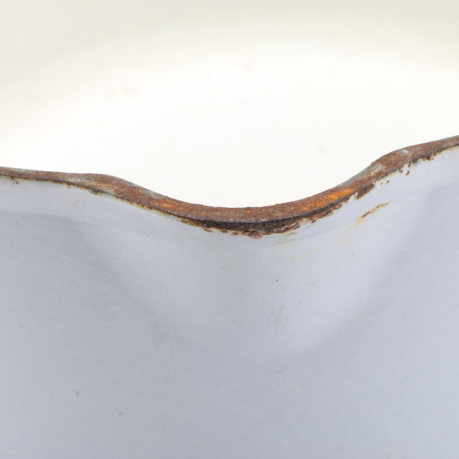 Vollrath Ware White Enamel Cast Iron Pot