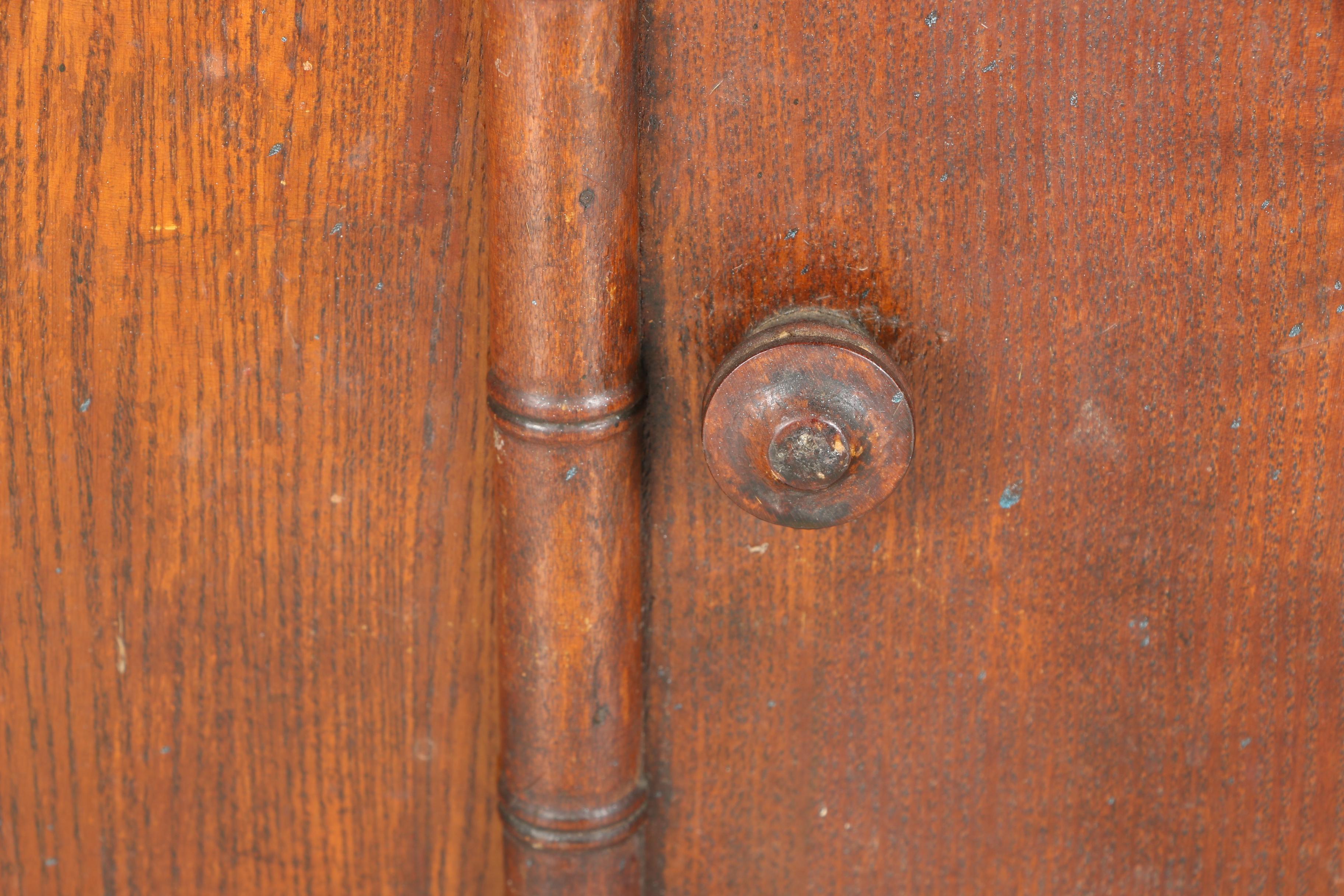 Children's Wooden Vanity