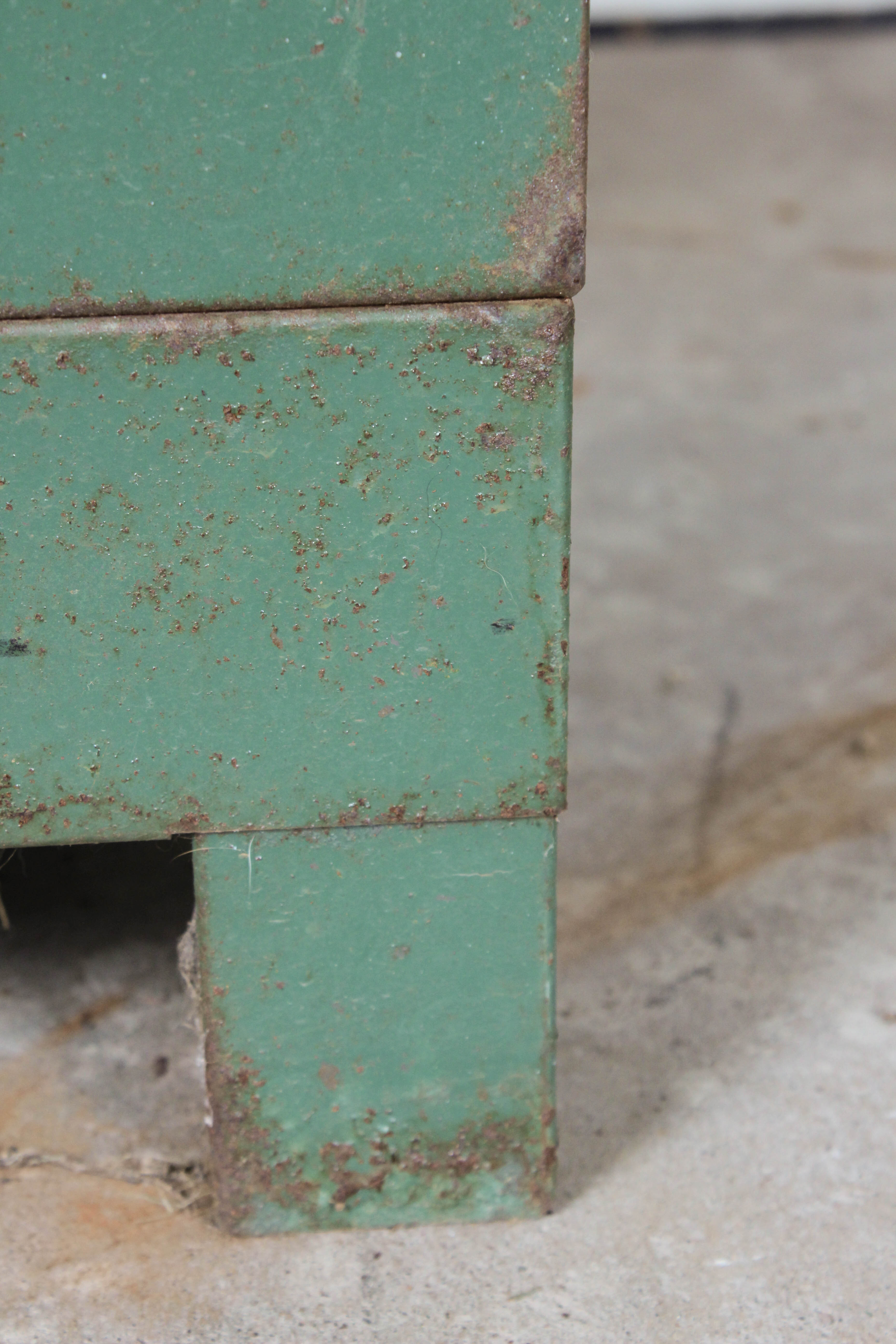 Metal Filing Cabinet