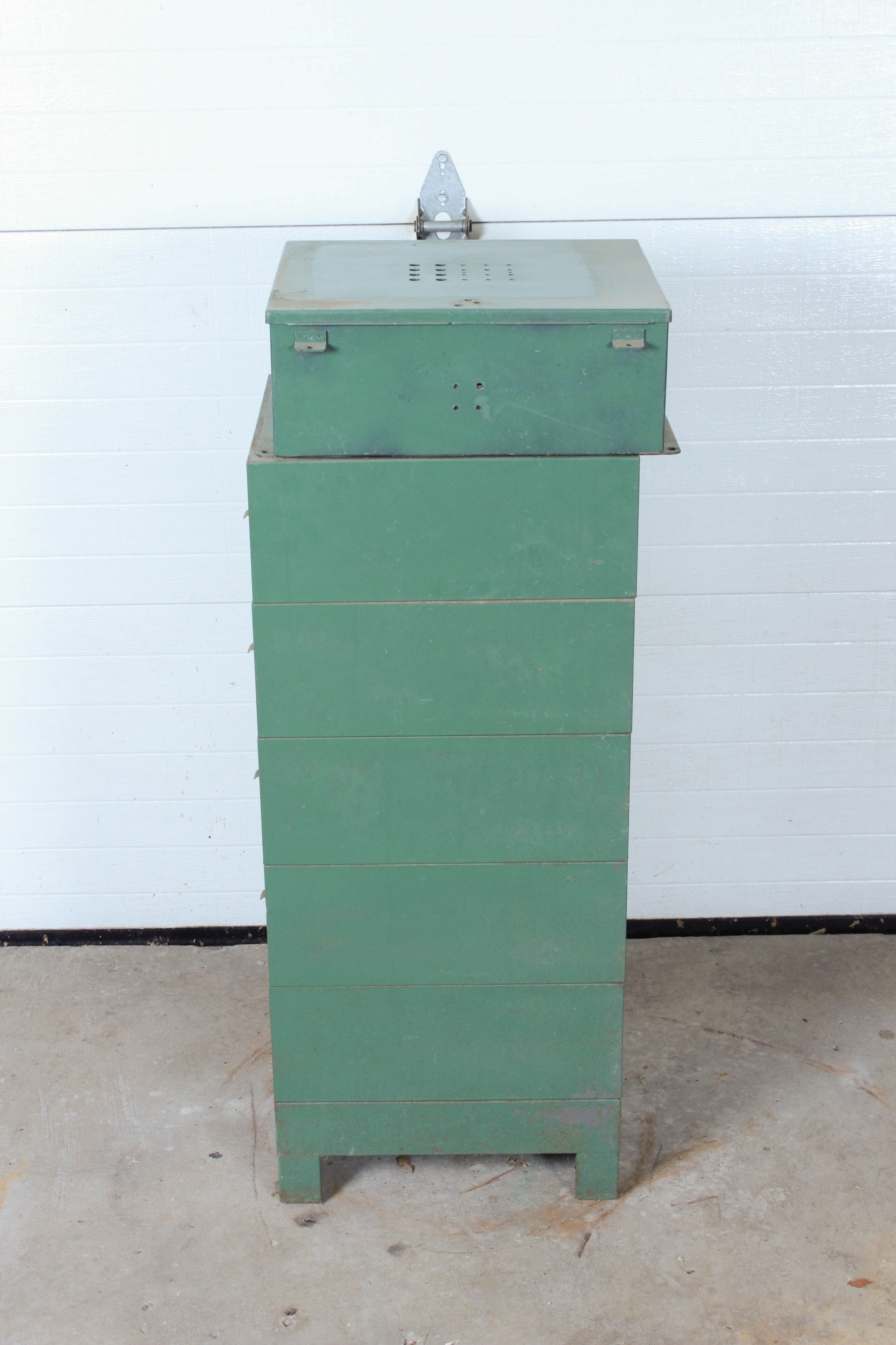 Metal Filing Cabinet