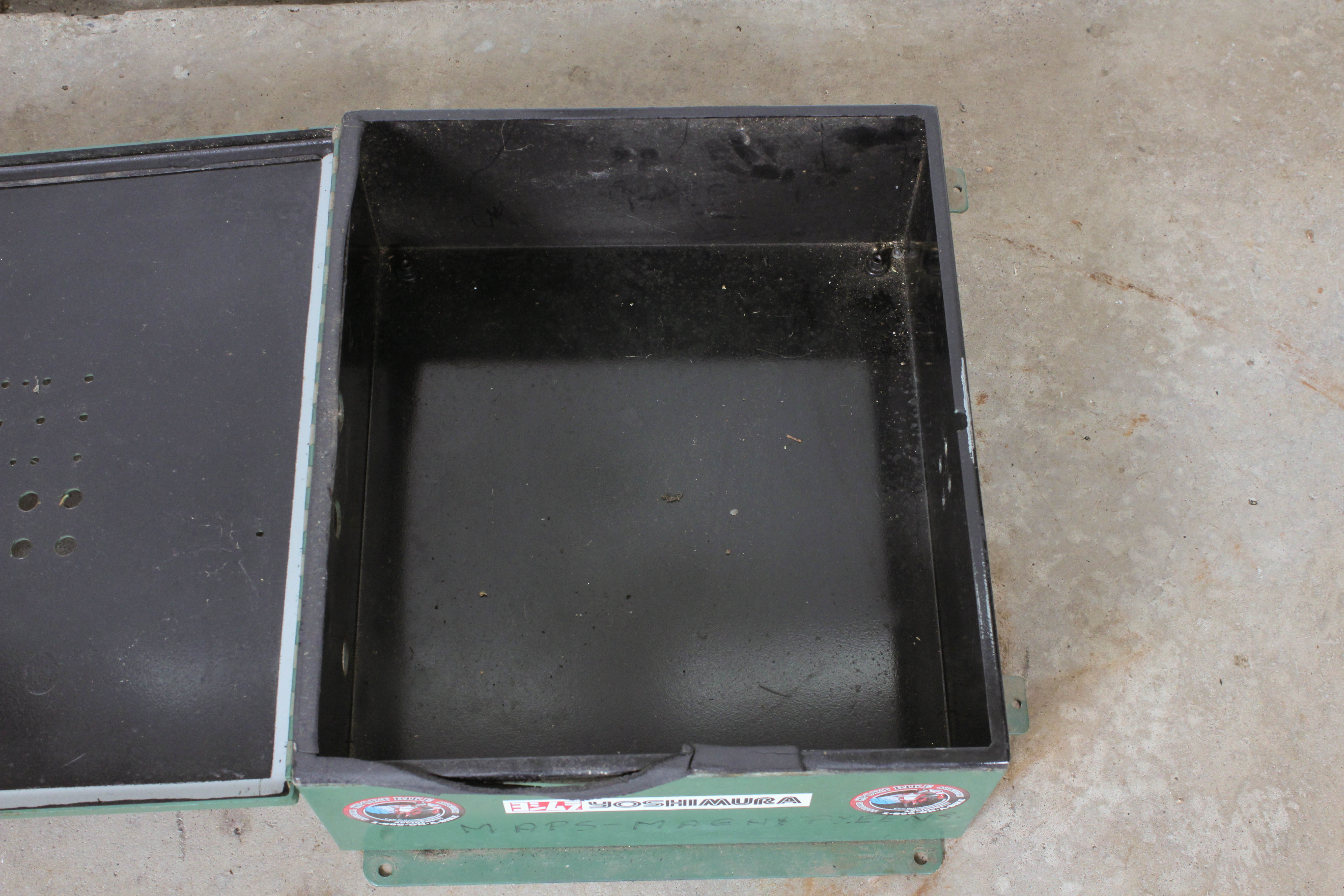 Metal Filing Cabinet