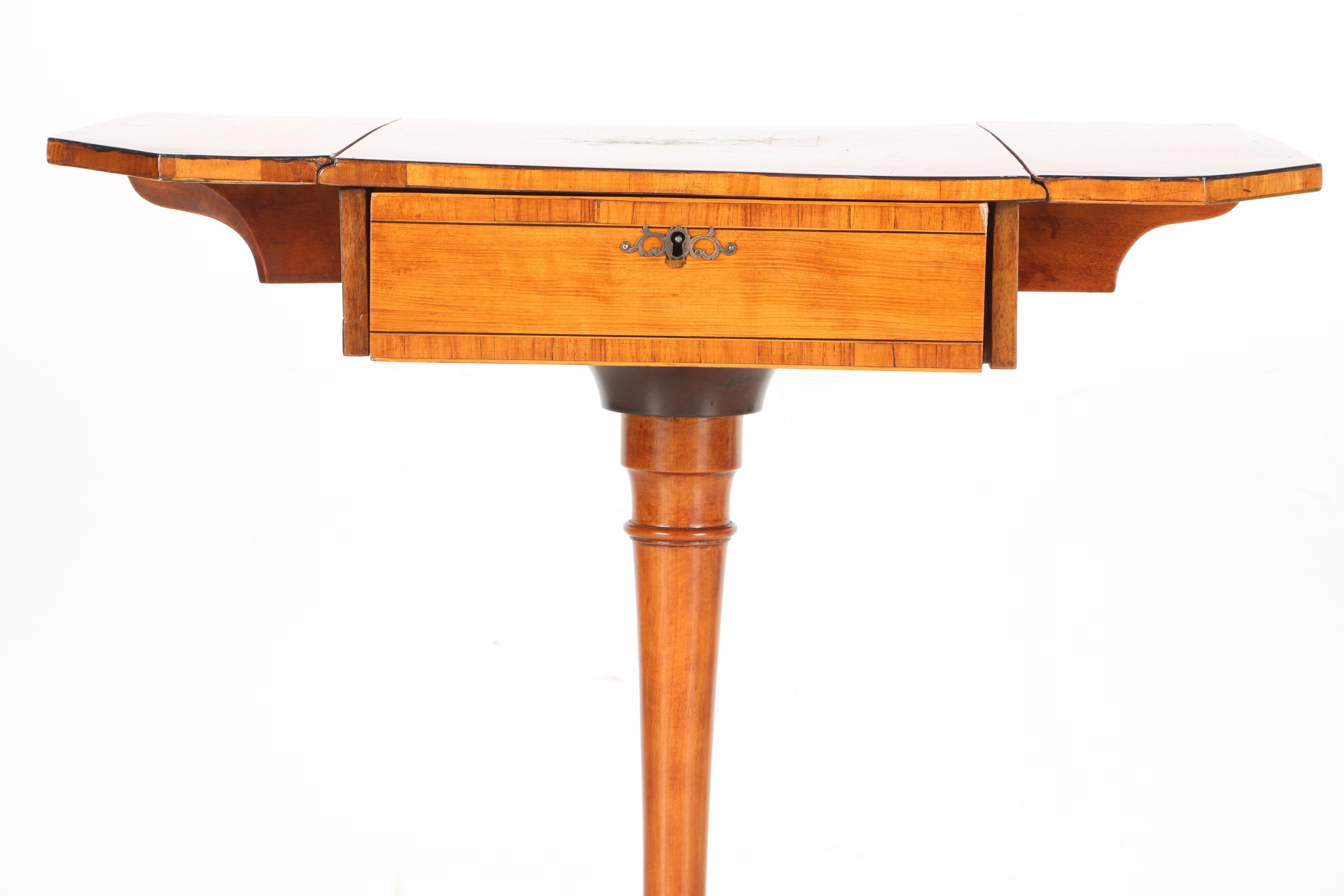 Early 20th Century Veneer Drop Leaf Side Table