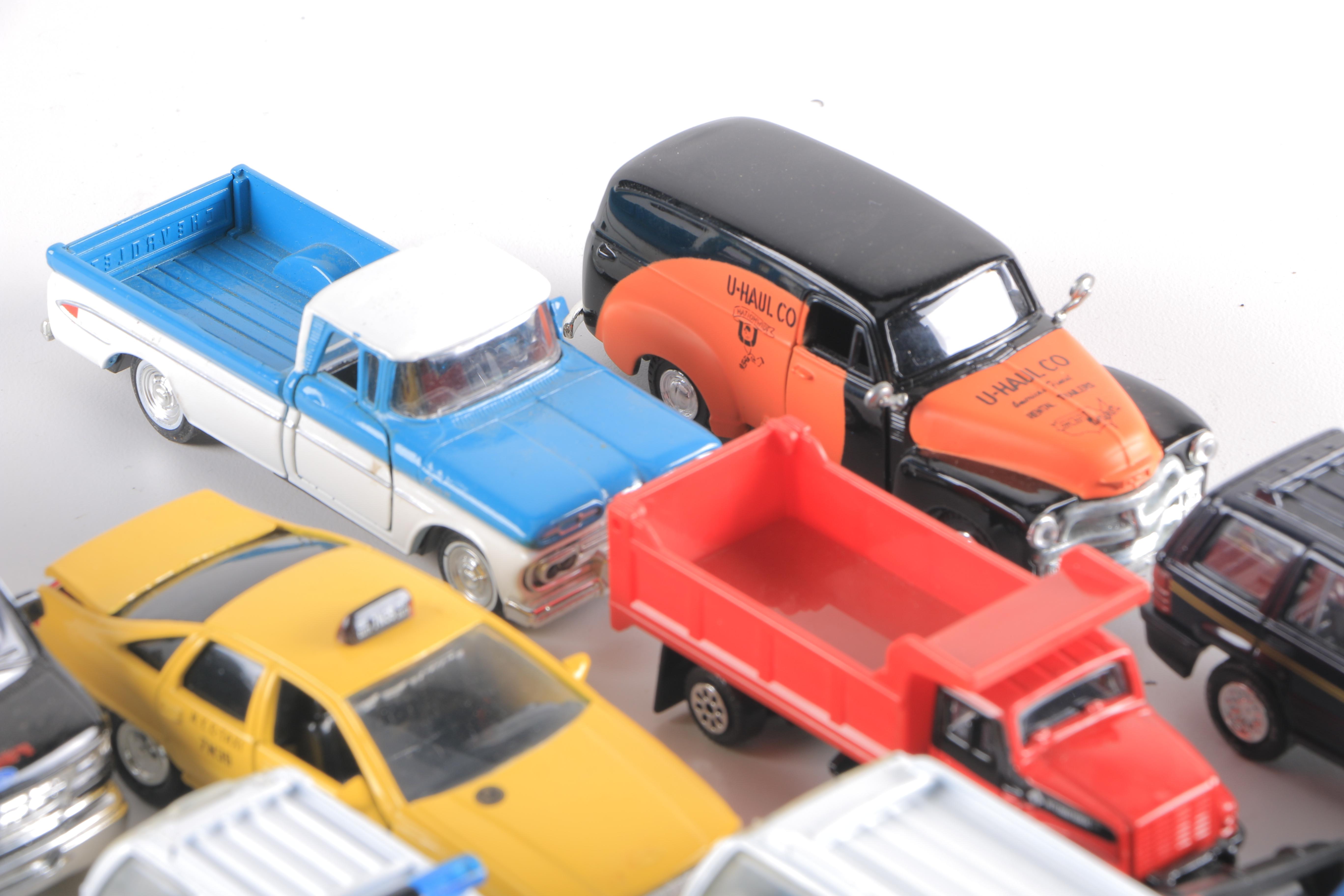 Road Champs 1:43 Scale Cars