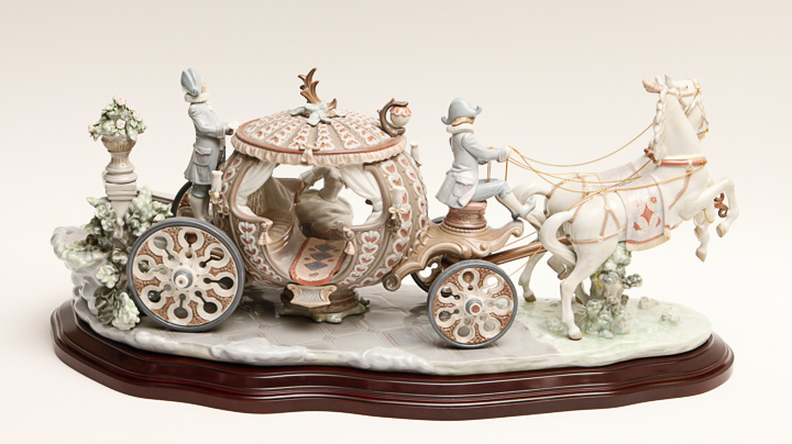 Large Limited Edition Lladró "At The Stroke of Midnight" Figurine