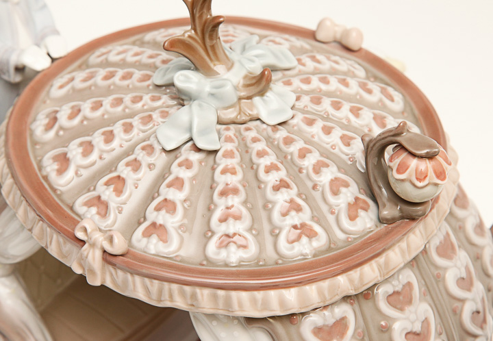 Large Limited Edition Lladró "At The Stroke of Midnight" Figurine