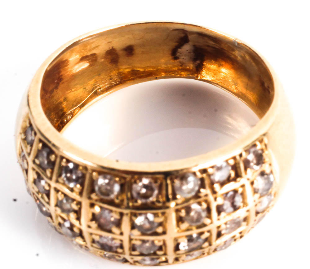 18K Gold and Diamond Band Ring