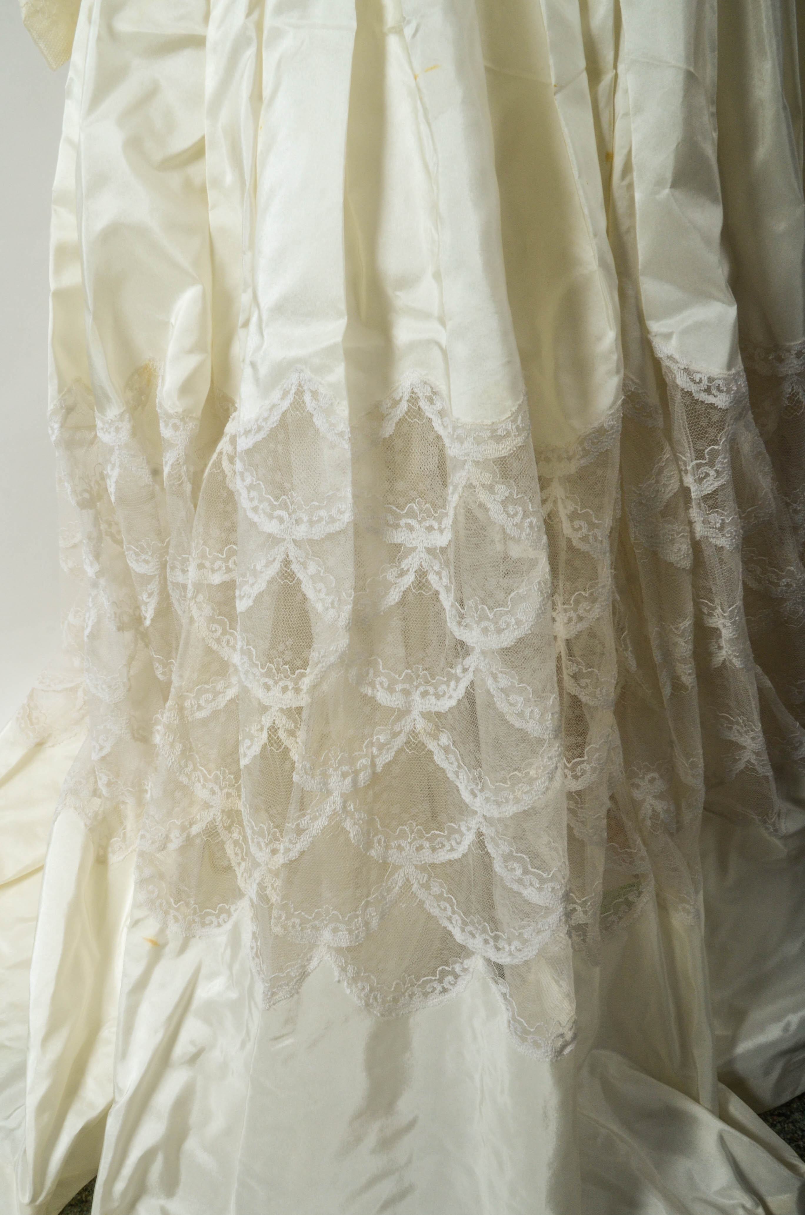 Vintage 50s Silk Taffeta Wedding Dress by Cahill of Beverly Hills