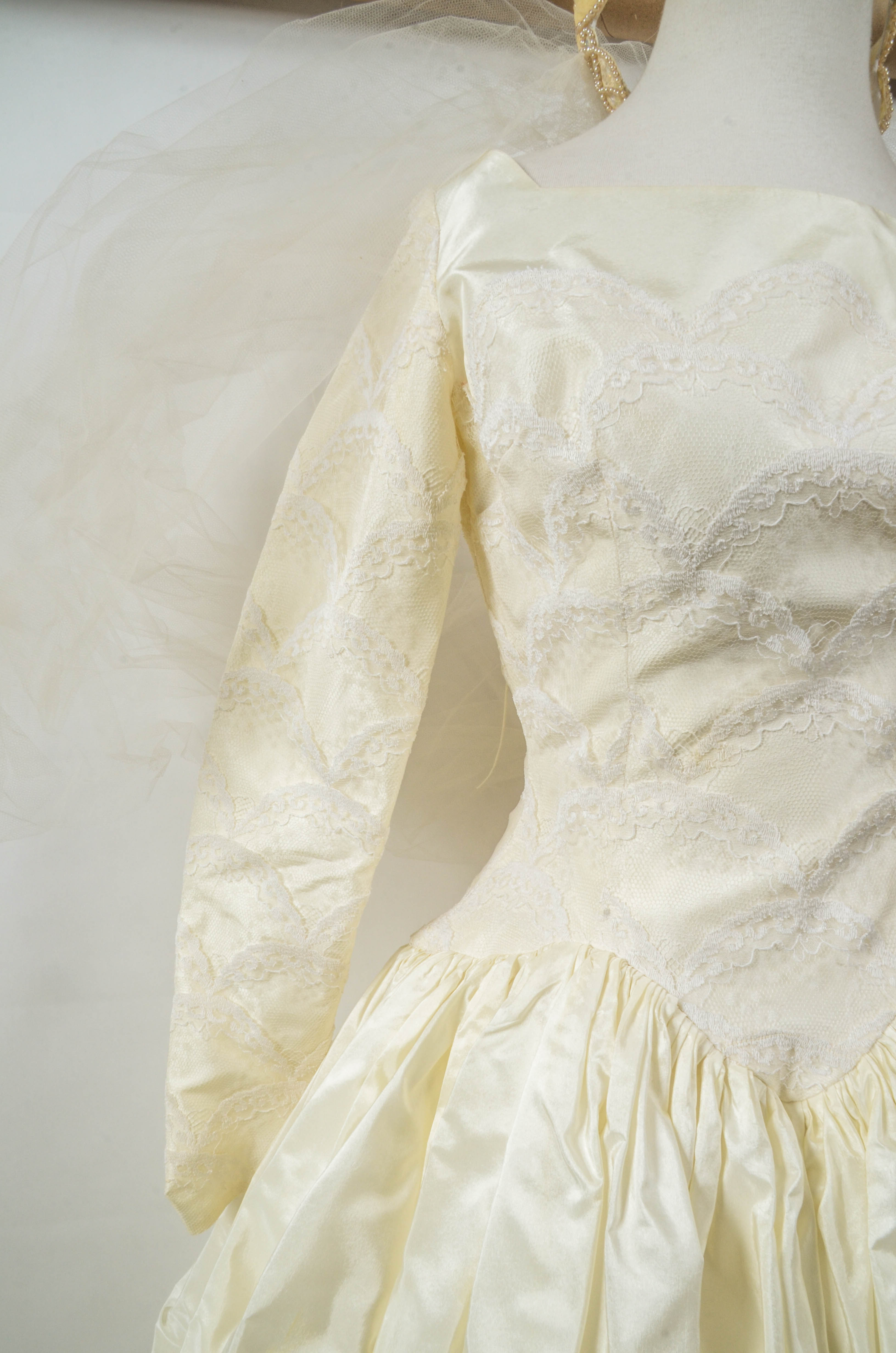 Vintage 50s Silk Taffeta Wedding Dress by Cahill of Beverly Hills