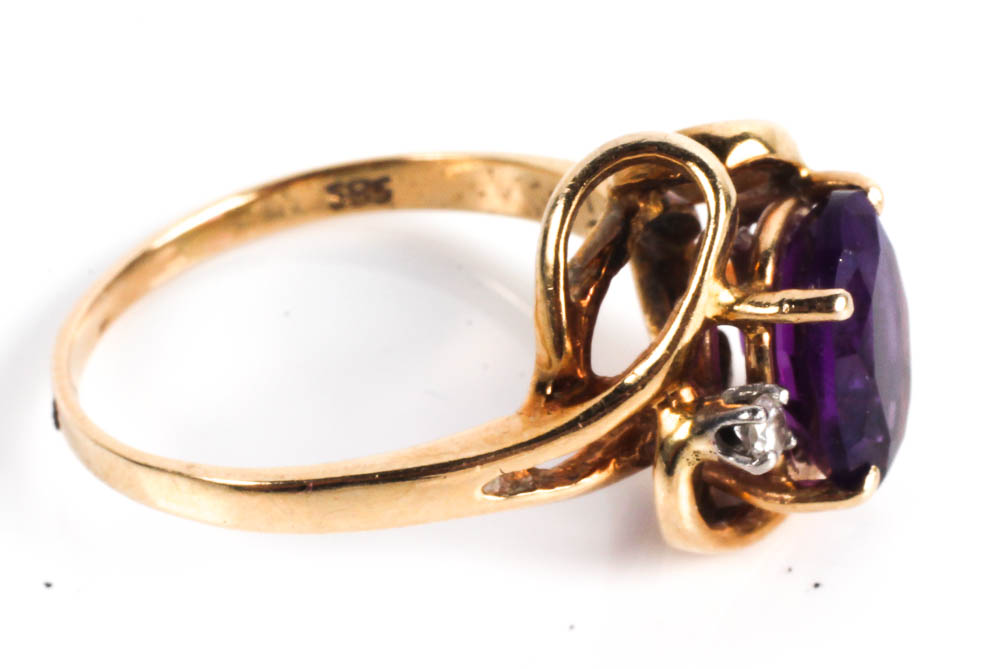 14K Gold, Amethyst and Diamond Ring