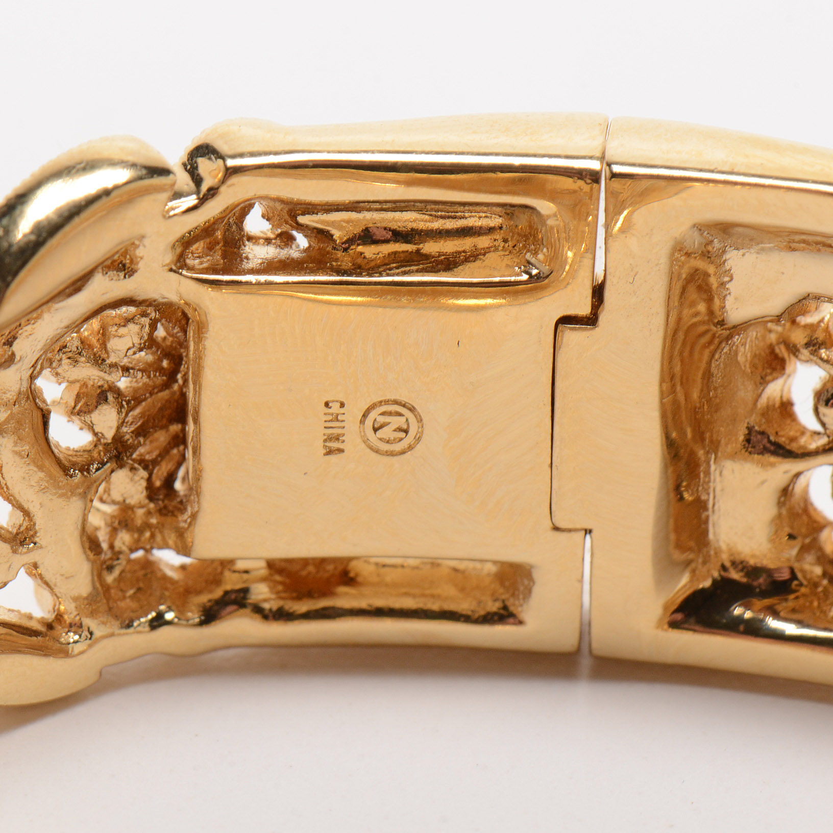 Gold Tone Metal and Rhinestone Hinged Bangle