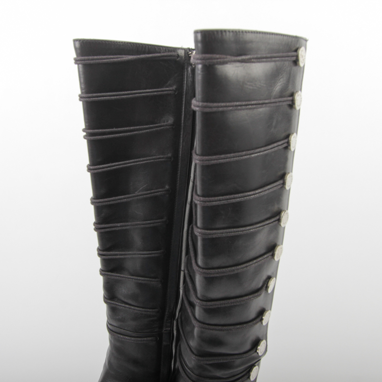 Oscar de la Renta Leather Boots